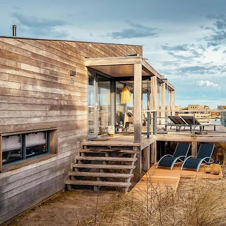 25 - Wild & Wood | By The With Views Over The Water *