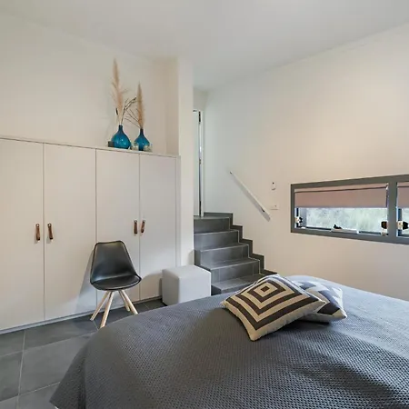 25 - Wild & Wood | By The With Views Over The Water Villa Ouddorp